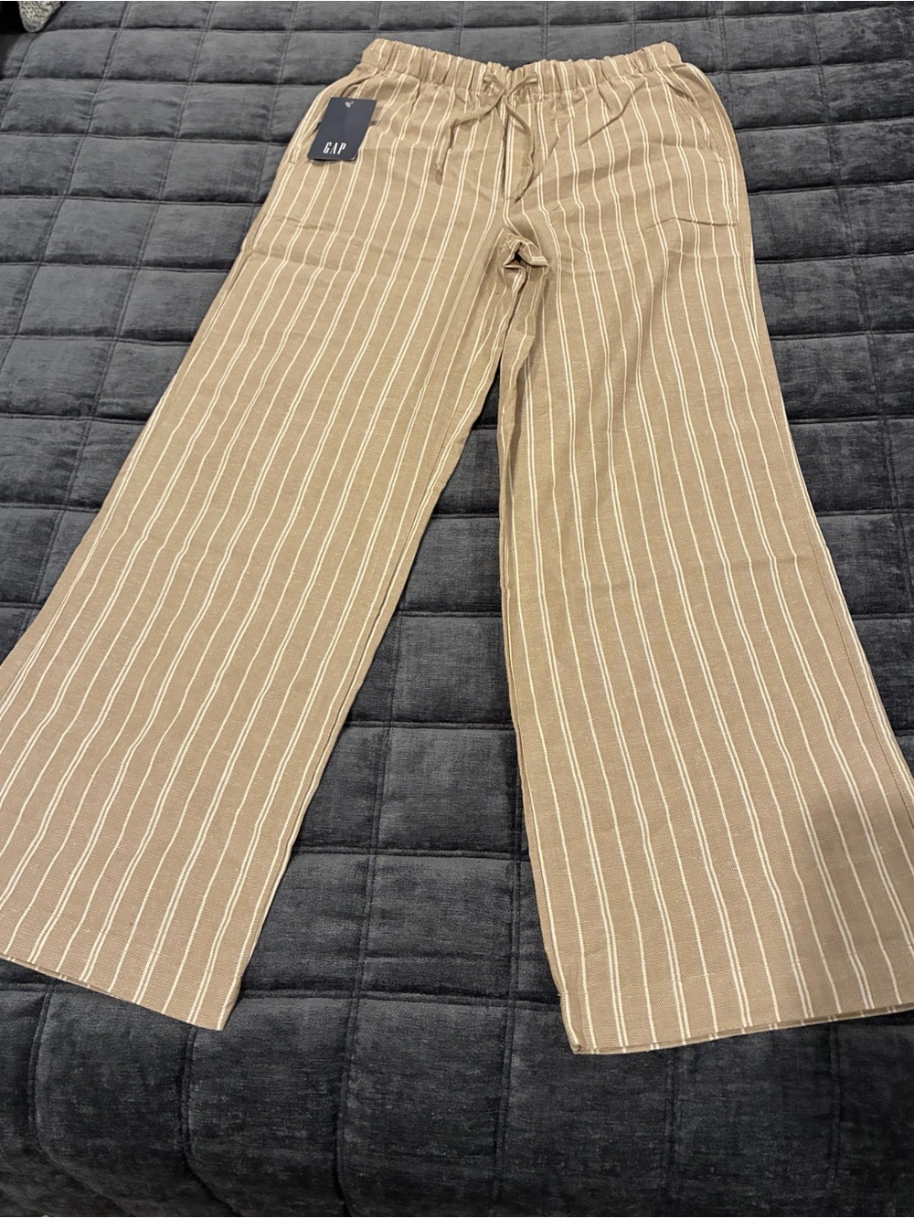 GAP Women’s Tan Stripe Drawstring Linen Wide-Leg Pants
